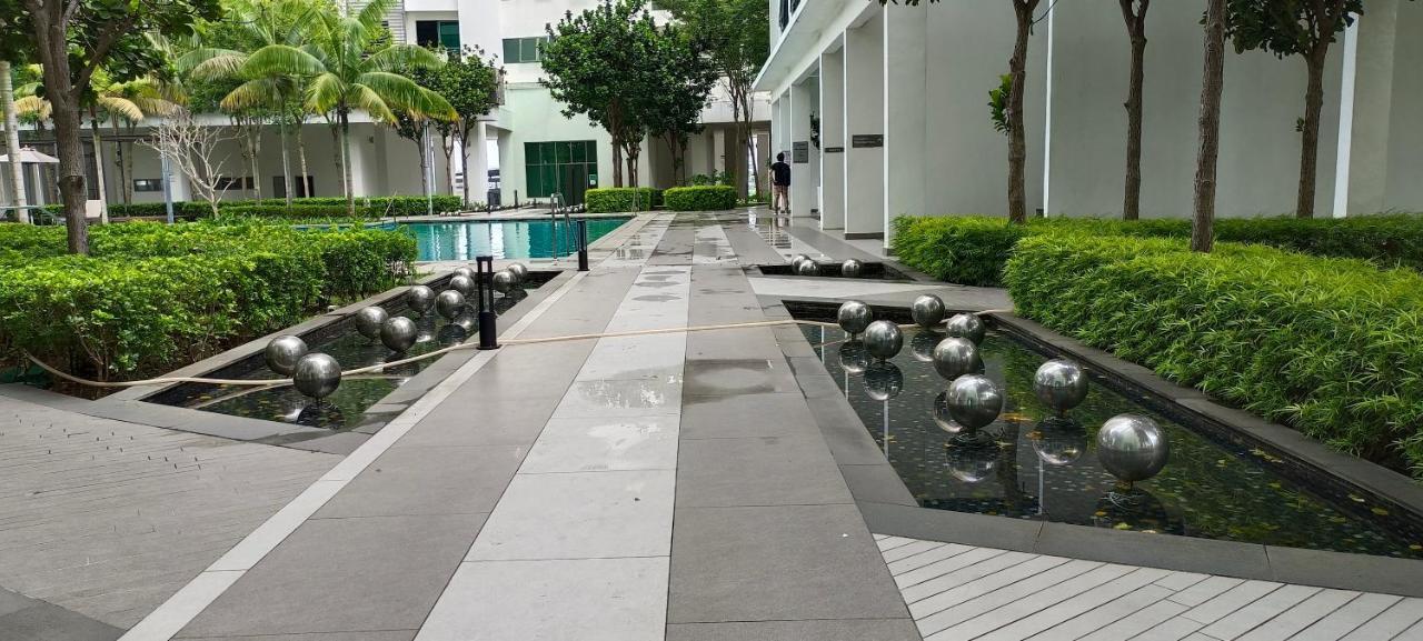 Peace Apex * Cyberjaya